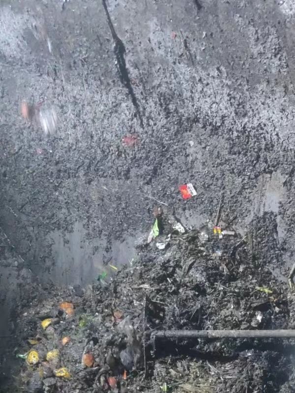 淅川污水池清理